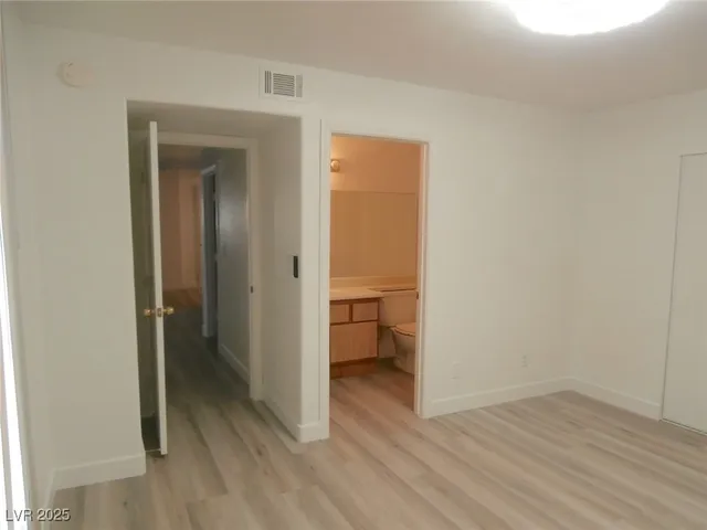 $1,300 | 2980 Juniper Hills Boulevard, Unit 103, Las Vegas, NV 89142
