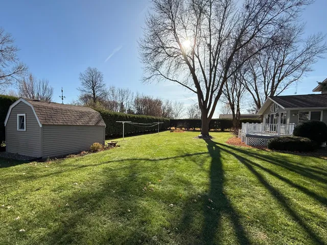 $279,500 | 301 Birch Street, Lucan, MN 56255