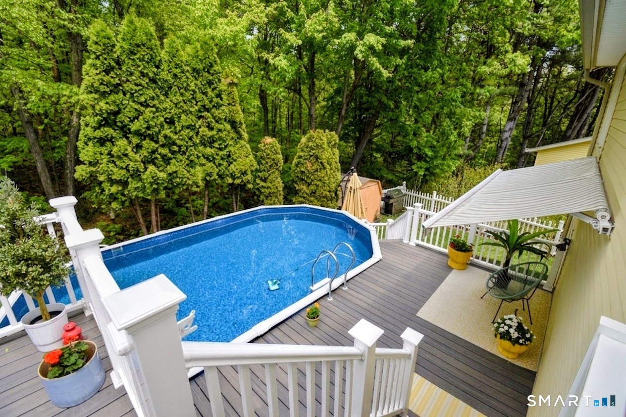 38 Algonquin Way Bristol, CT 06010 - Photo 5 of 37