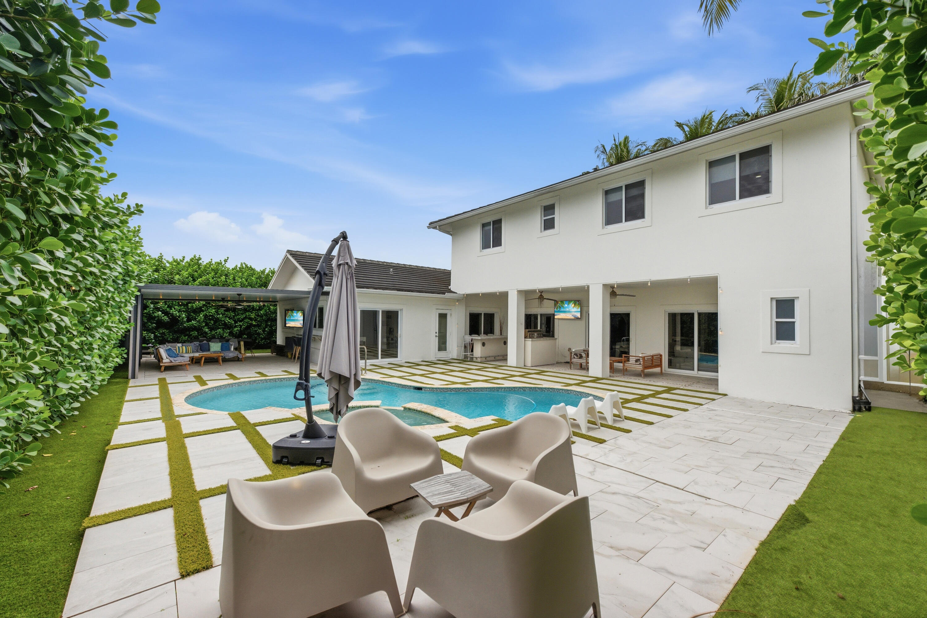 1044 Northwest 6th Drive Boca Raton, FL 33486 - Photo 26 of 33 Back 3