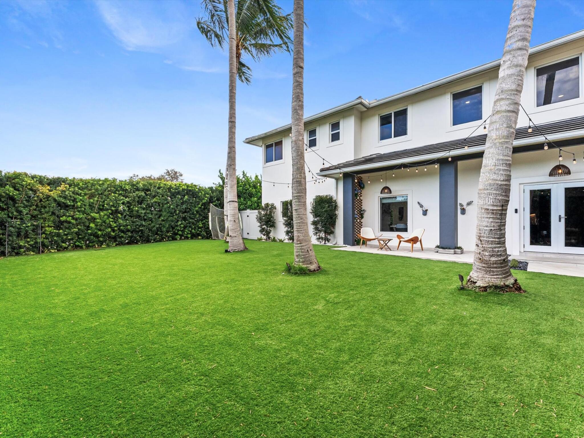 1044 Northwest 6th Drive Boca Raton, FL 33486 - Photo 4 of 33 Rear