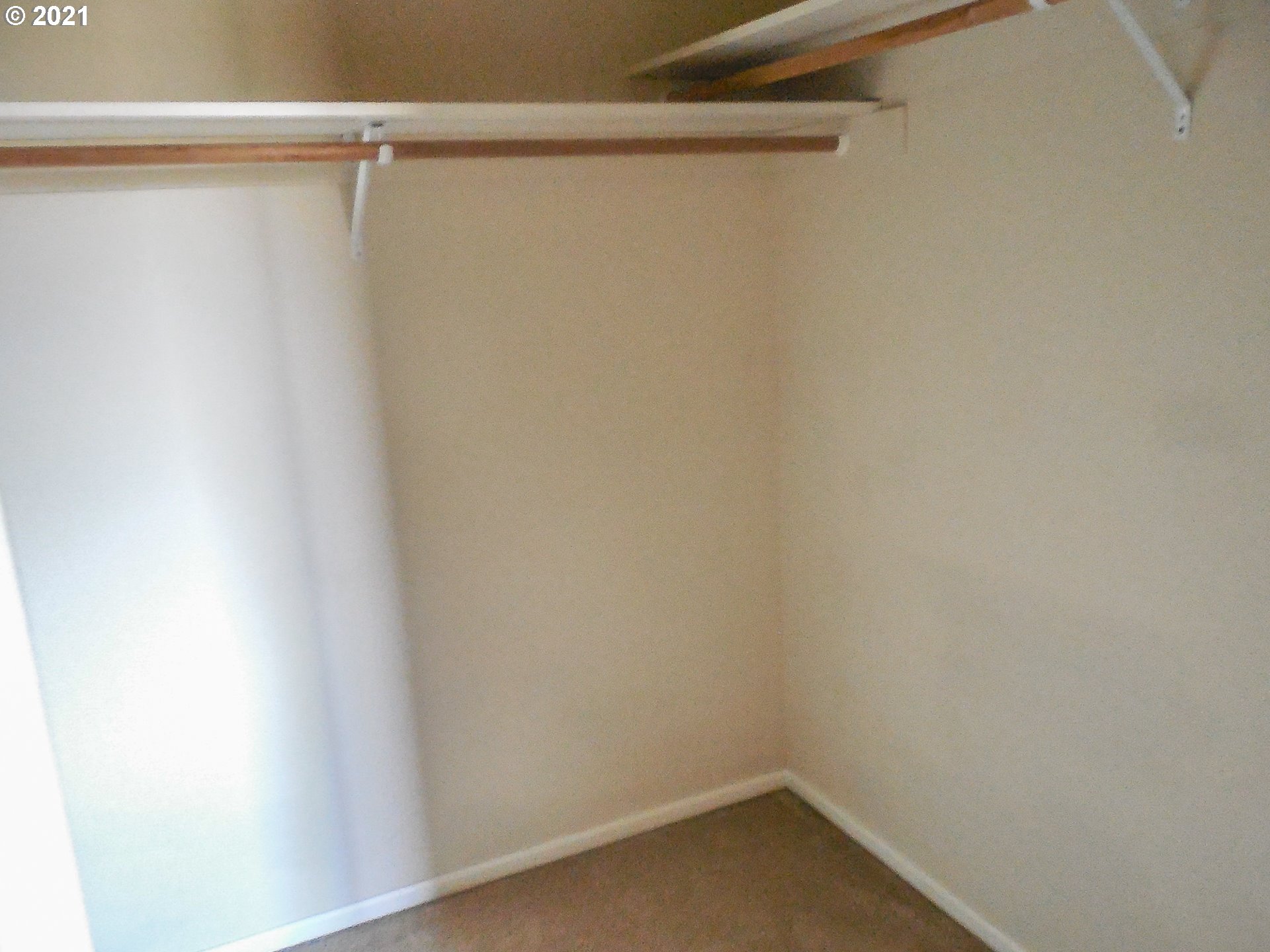 232 Northeast Rose Ridge Drive Winston, OR 97496 - Photo 14 of 29 Gallery Image 14