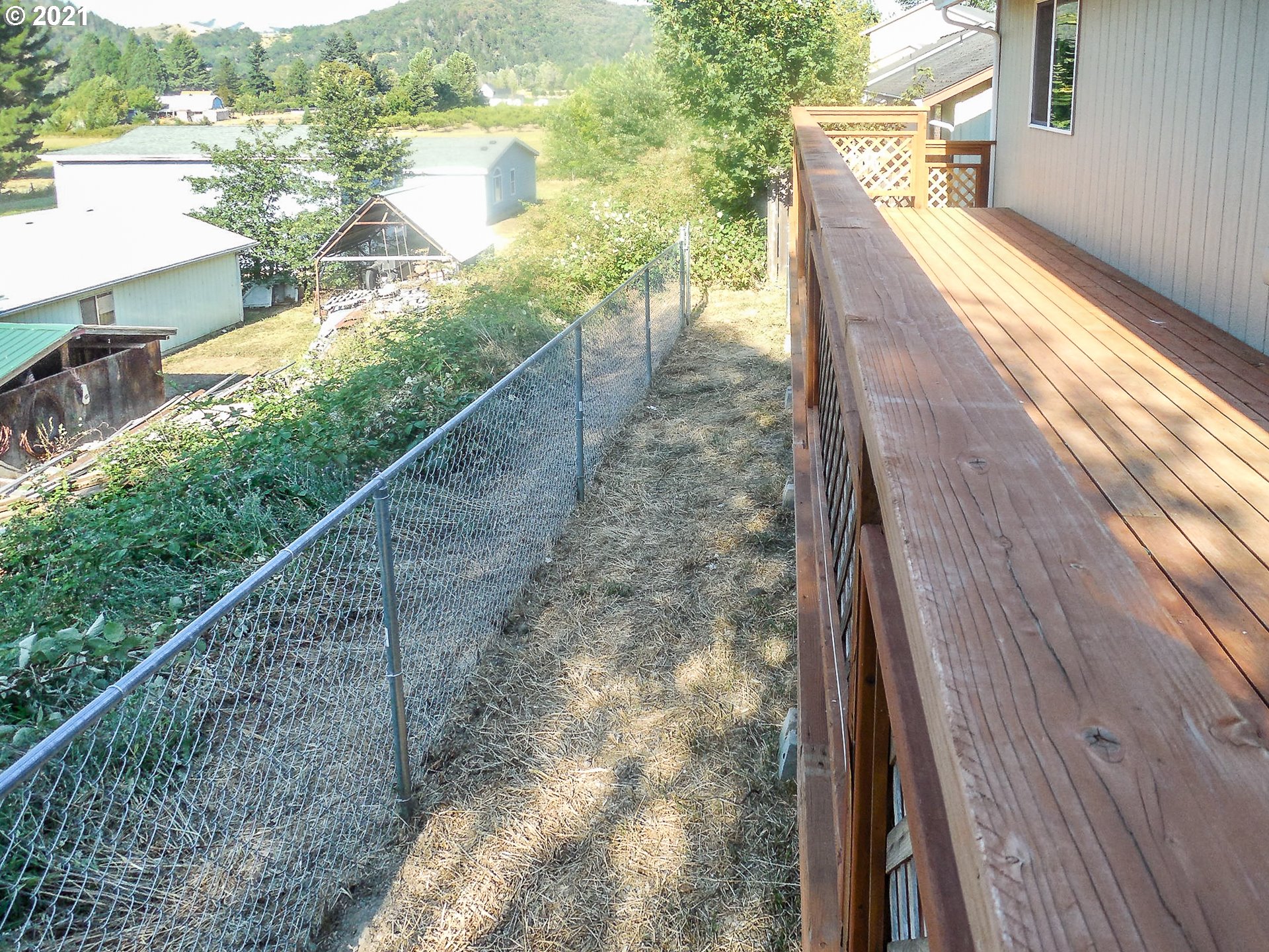 232 Northeast Rose Ridge Drive Winston, OR 97496 - Photo 24 of 29 Gallery Image 24