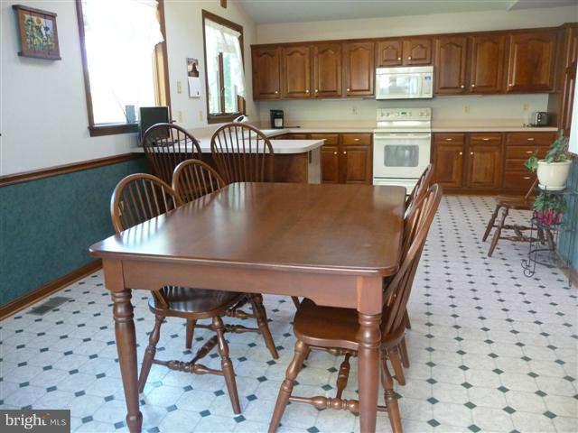 5529 Emory Road Upperco, MD 21155 - Photo 10 of 22 Kitchen