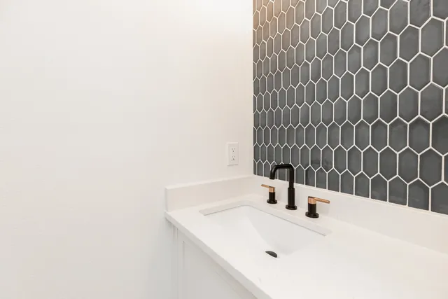 $560,000 | 3570 Lily Lane, Beaumont, TX 77713