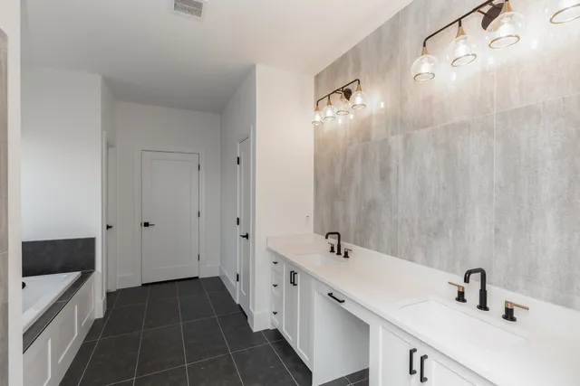 $560,000 | 3570 Lily Lane, Beaumont, TX 77713