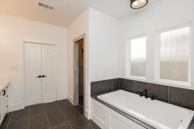 $560,000 | 3570 Lily Lane, Beaumont, TX 77713