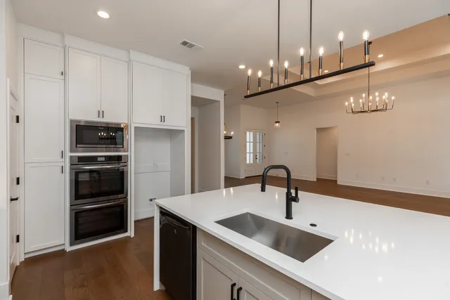 $560,000 | 3570 Lily Lane, Beaumont, TX 77713