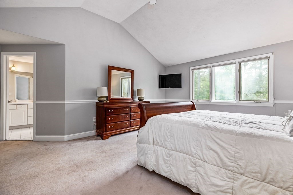 52 Bay Farm Road, Unit 52 Duxbury, MA 02332 - Photo 13 of 27 Gallery Image 13
