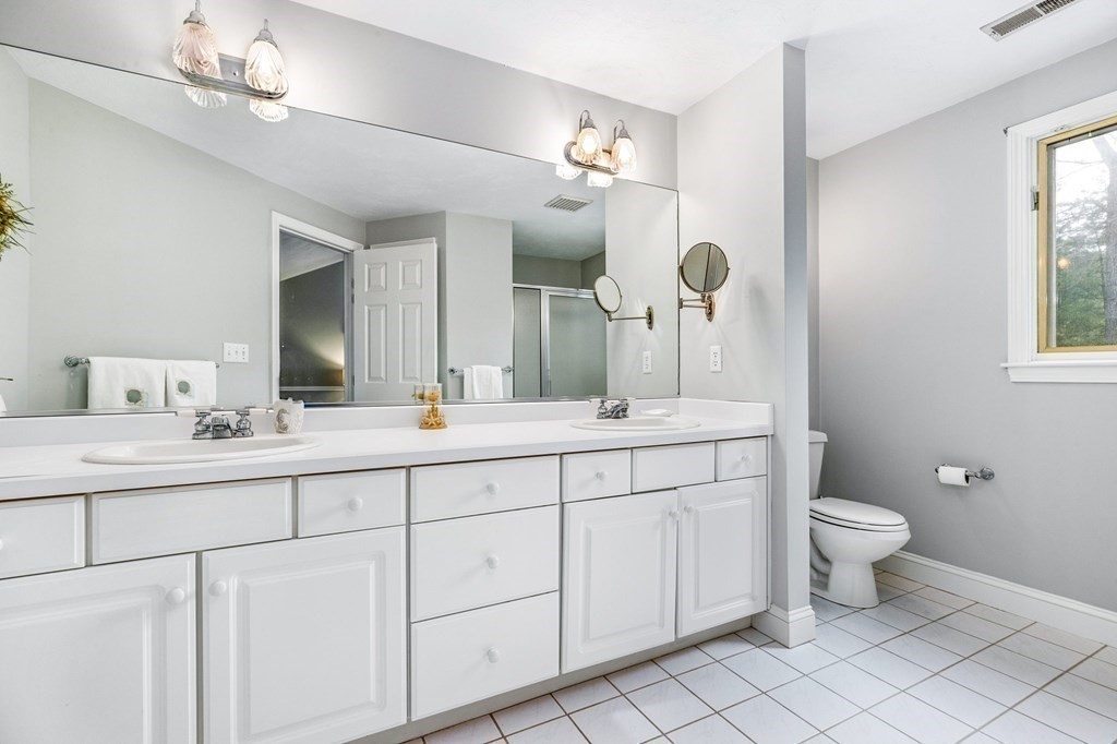 52 Bay Farm Road, Unit 52 Duxbury, MA 02332 - Photo 14 of 27 Gallery Image 14
