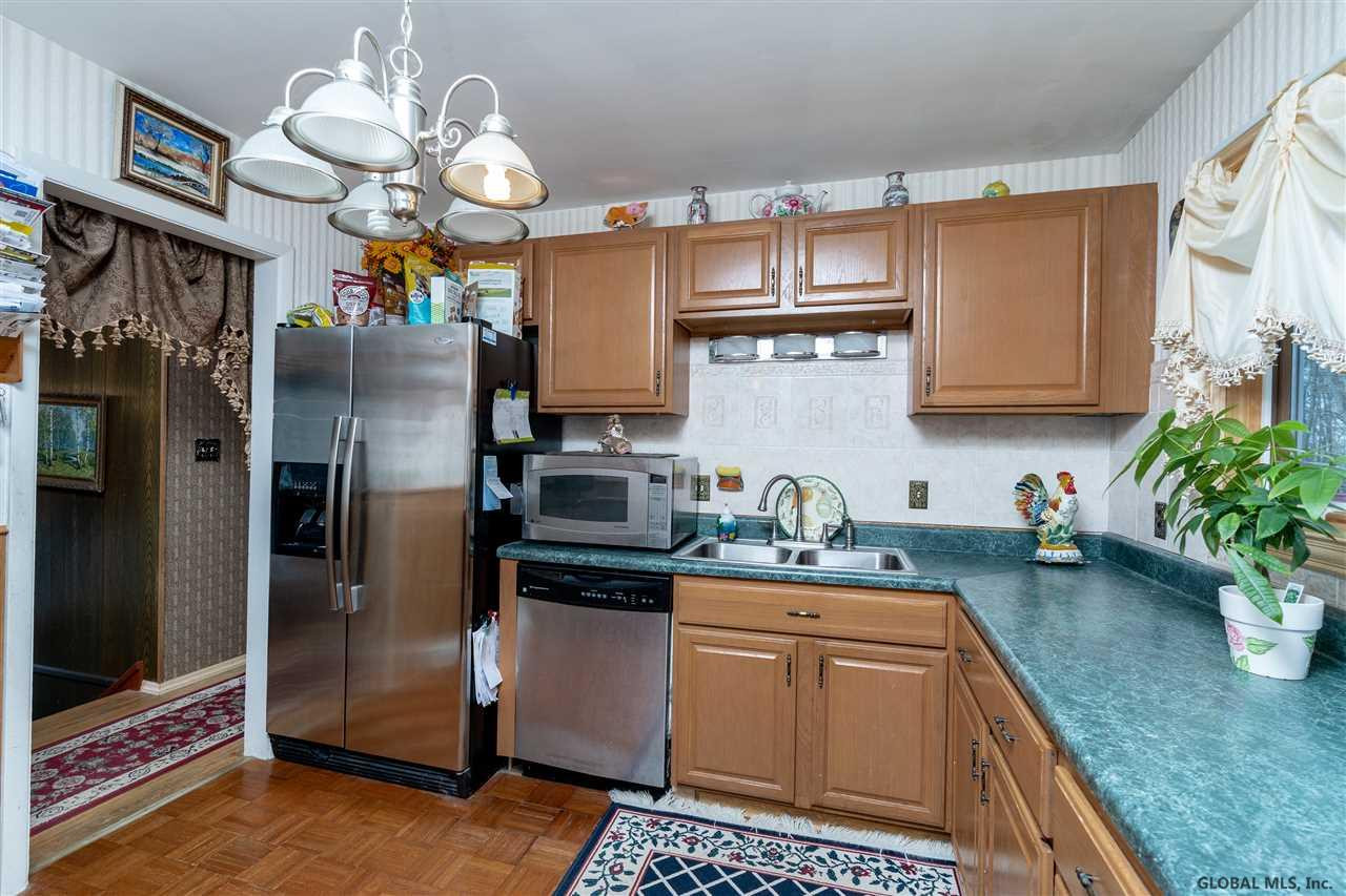 48 Rapple Drive Colonie, NY 12205 - Photo 13 of 33 Photo 13