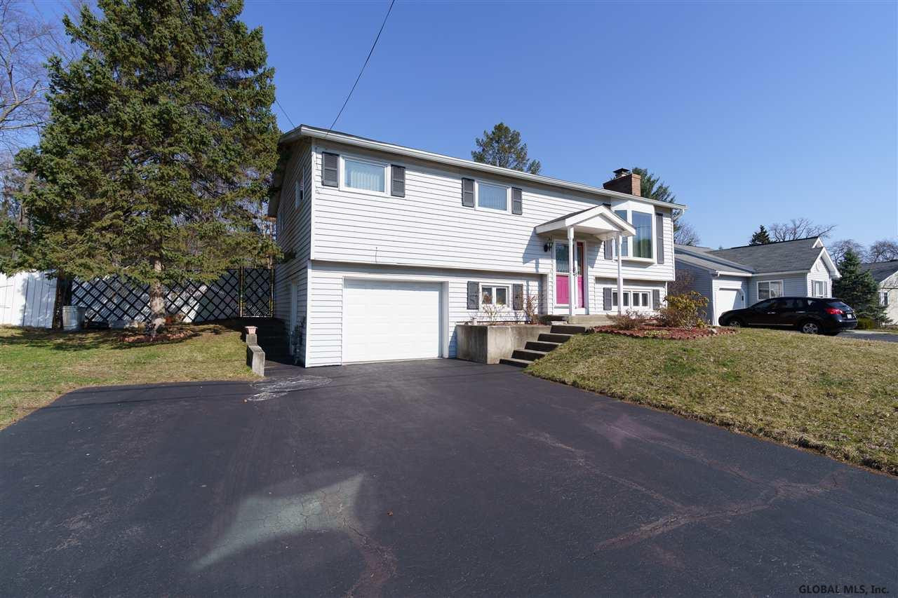 48 Rapple Drive Colonie, NY 12205 - Photo 2 of 33 Photo 2