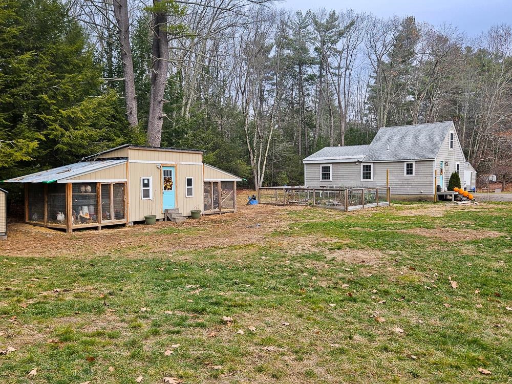 62 Mast Road Epping, NH 03042 - Photo 4 of 39