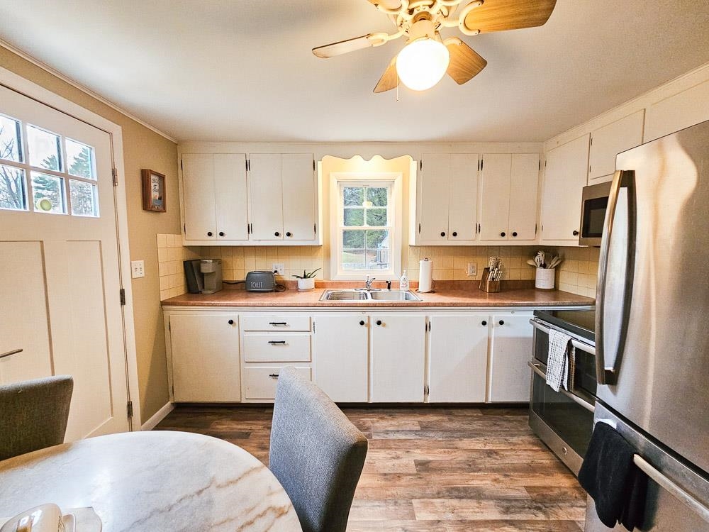 62 Mast Road Epping, NH 03042 - Photo 8 of 39