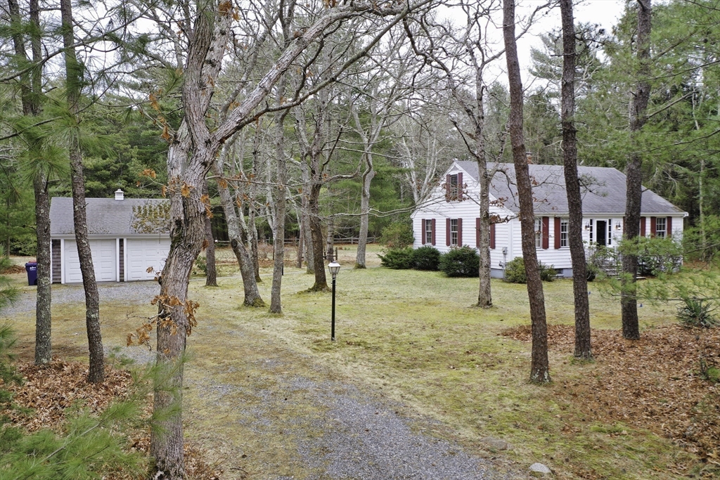 158 Great Neck Road Wareham, MA 02571 - Photo 3 of 42 a view of a yard in front of house