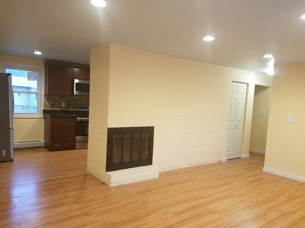 9 Fogo Road Randolph, MA 02368 - Photo 4 of 10 Gallery Image 4