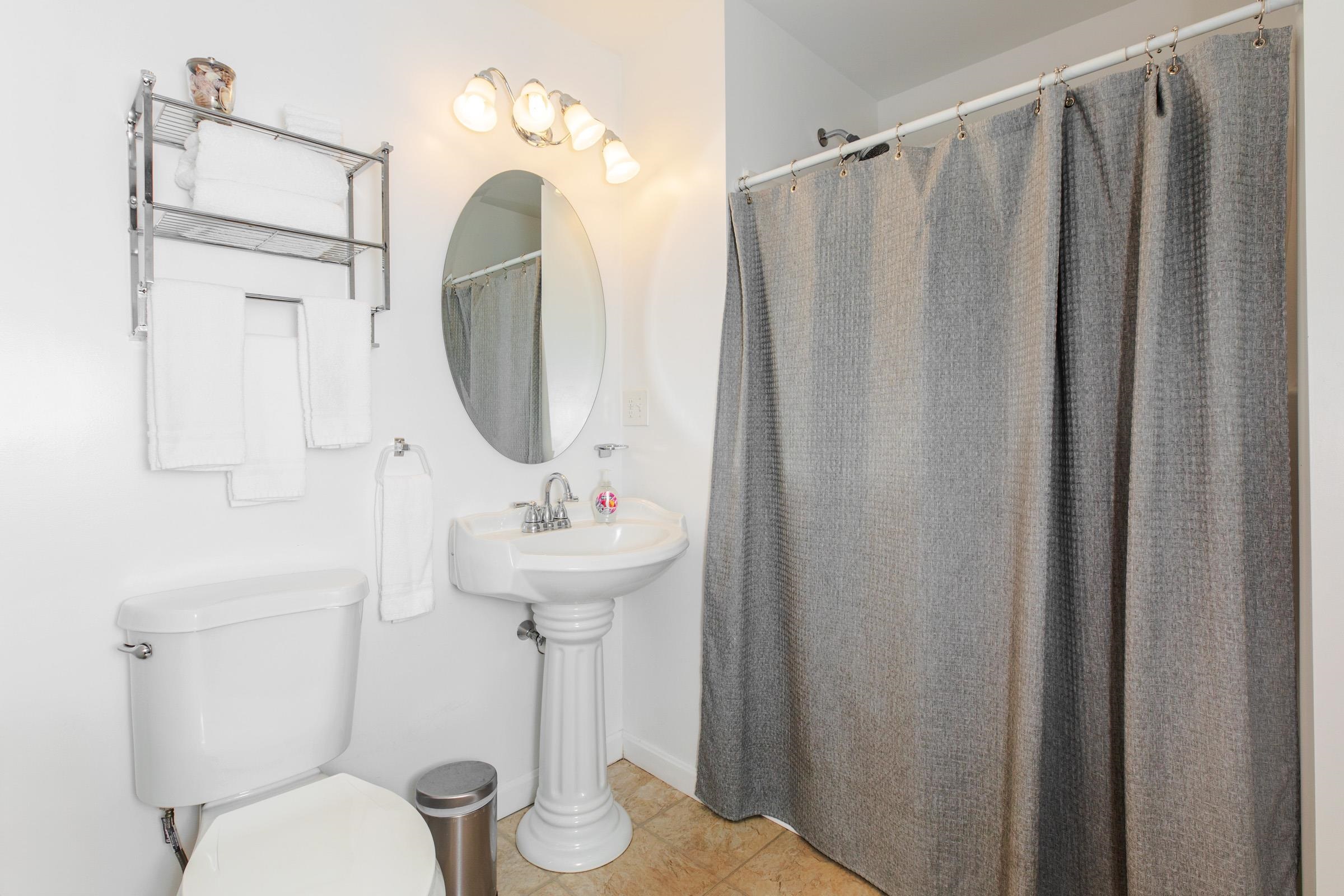 3 Perkins Avenue, Unit 2 Hampton, NH 03842 - Photo 15 of 22