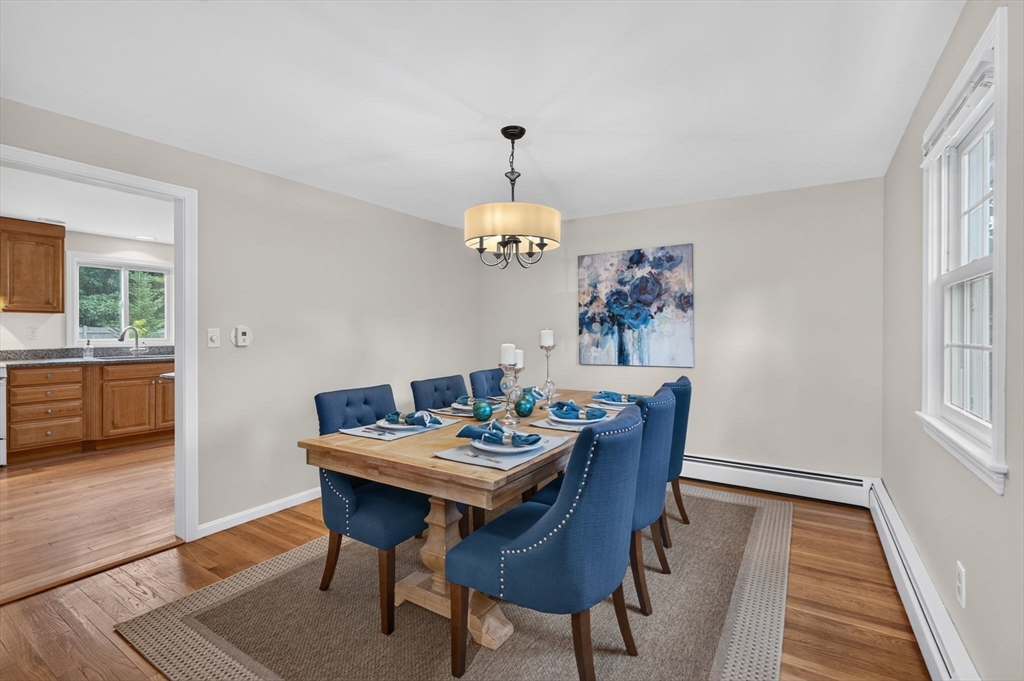 10 Hemlock Road Andover, MA 01810 - Photo 8 of 41