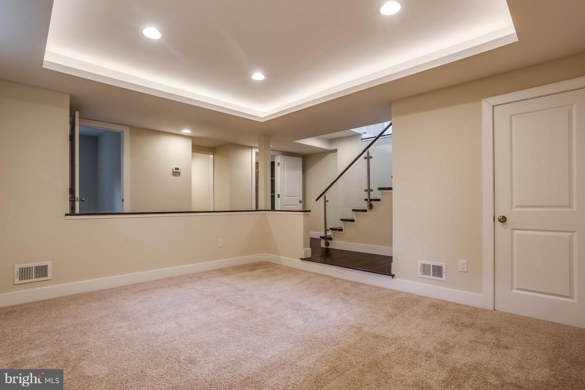 60 George Road Pasadena, MD 21122 - Photo 22 of 30 Family Room