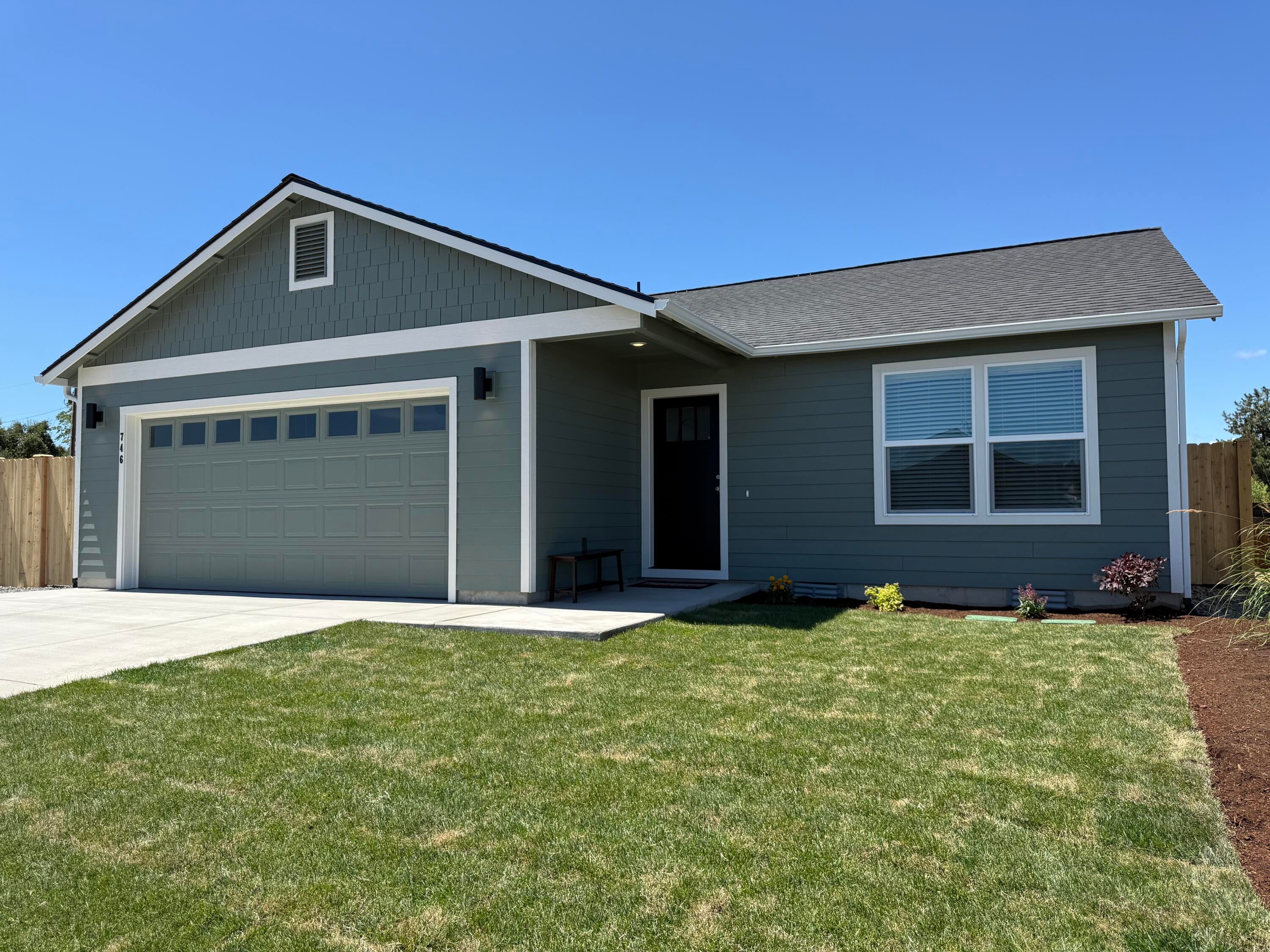 746 Northeast Rickenbacker Road, Unit 127 Madras, OR 97741 - Photo 1 of 13 Front elevation