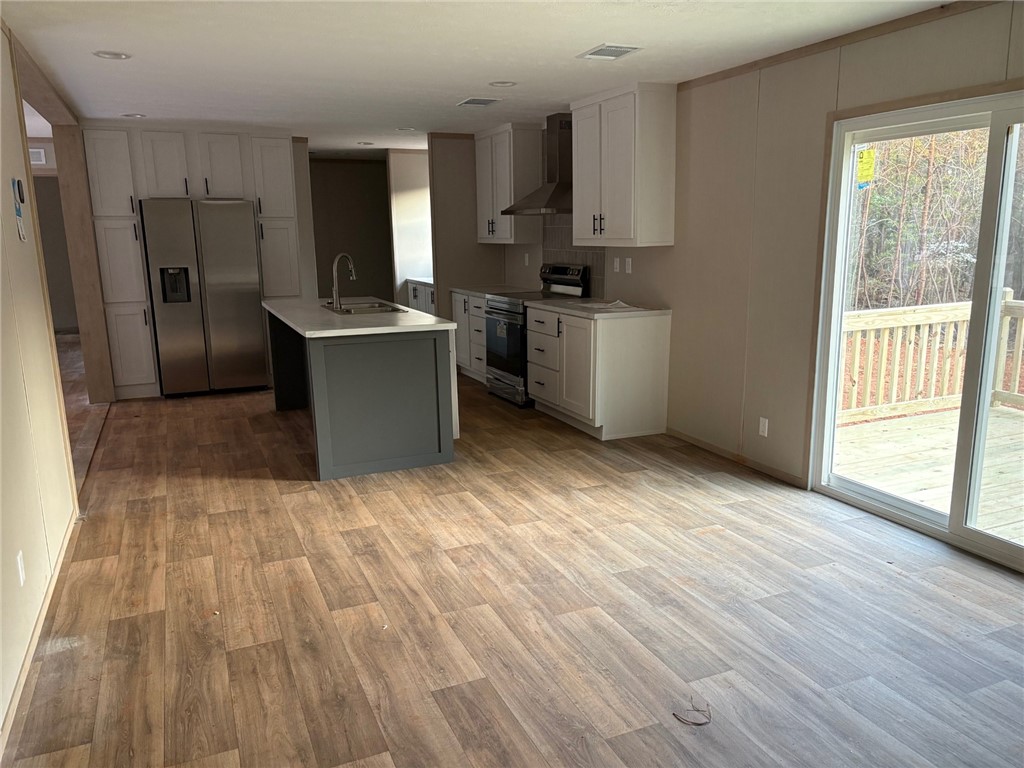 54 Walkers Corner Iva, SC 29655 - Photo 2 of 8