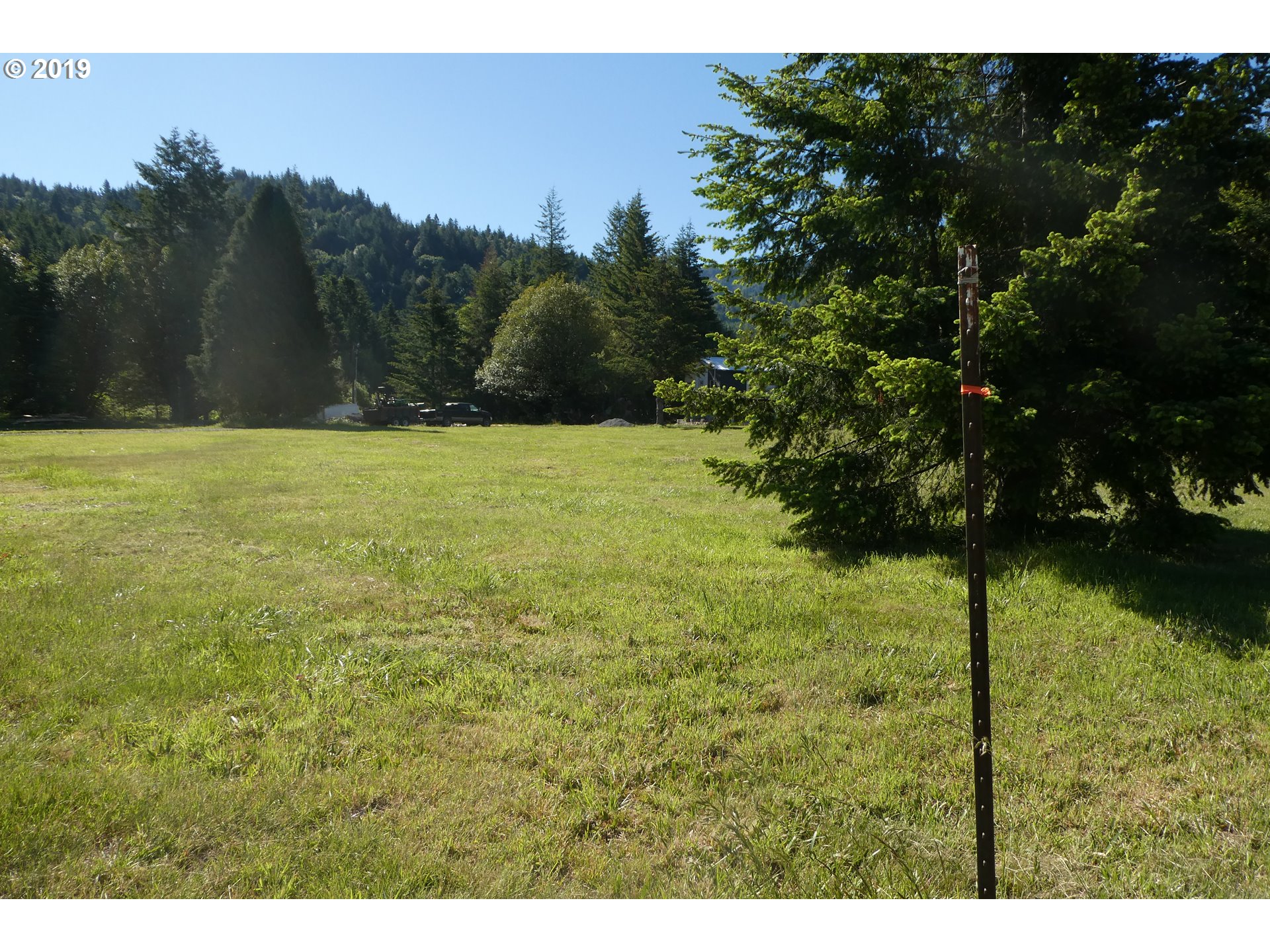 Saunders Creek Road, Unit 2 Gold Beach, OR 97444 - Photo 3 of 27 Gallery Image 3