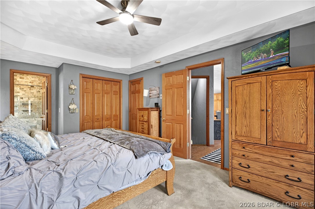 177 Ridgewood Drive Lake Ozark, MO 65049 - Photo 15 of 40 Primary Suite view 2, Double Closets
