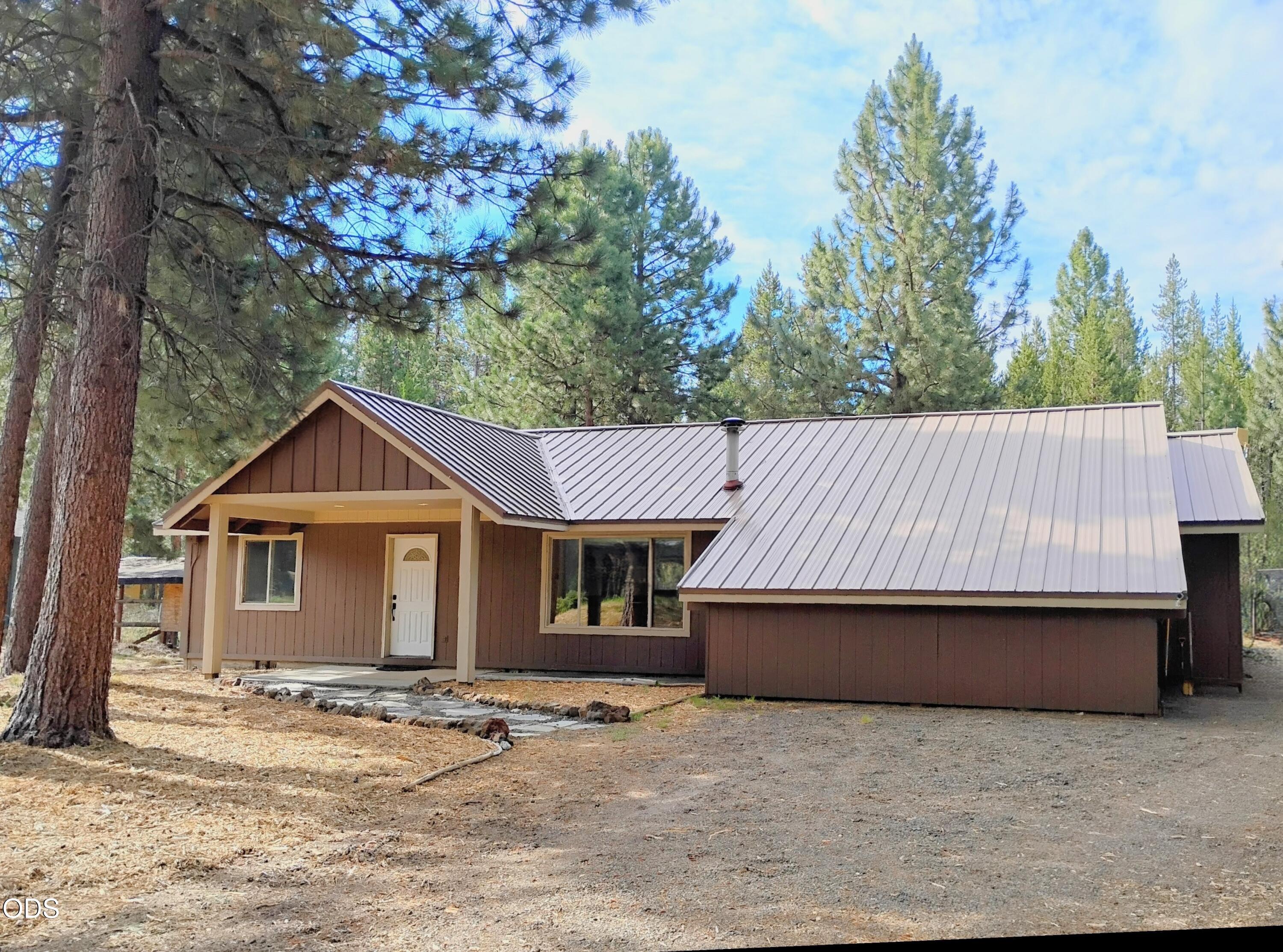 16947 Quartz Hill Road Bend, OR 97707 - Photo 1 of 16
