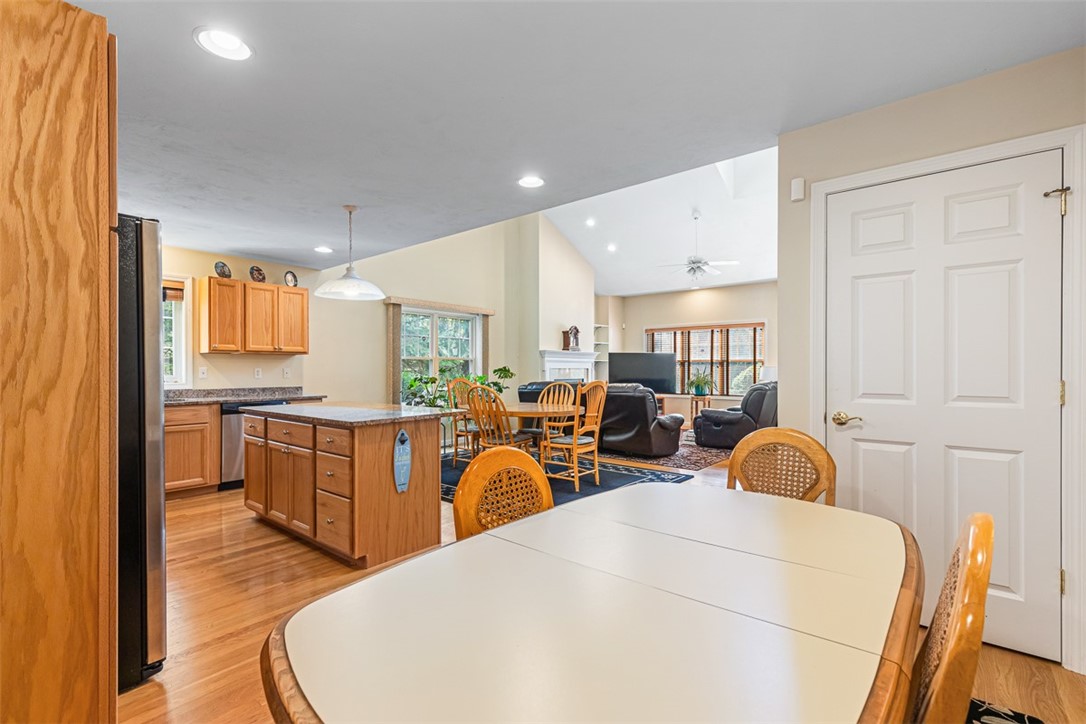 500 Mendon Road, Unit 11 Cumberland, RI 02864 - Photo 27 of 50 Gallery Image 27