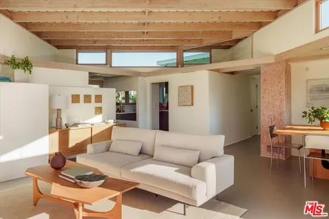 $1,995,000 | 2083 Hanscom Drive, South Pasadena, CA 91030