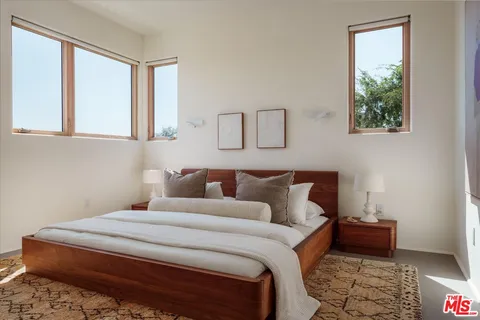 $1,995,000 | 2083 Hanscom Drive, South Pasadena, CA 91030