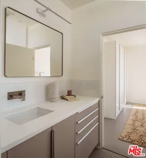 $1,995,000 | 2083 Hanscom Drive, South Pasadena, CA 91030