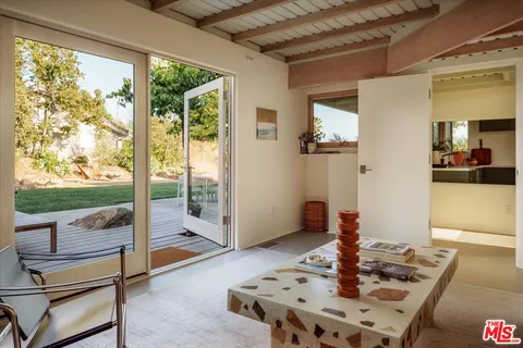 $1,995,000 | 2083 Hanscom Drive, South Pasadena, CA 91030