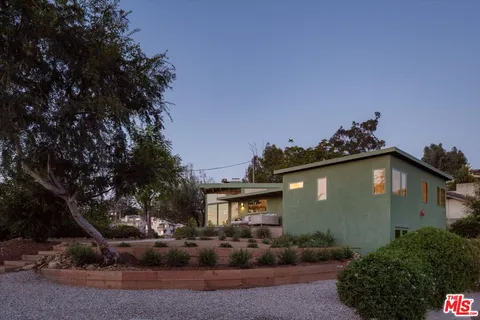 $1,995,000 | 2083 Hanscom Drive, South Pasadena, CA 91030