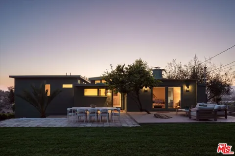 $1,995,000 | 2083 Hanscom Drive, South Pasadena, CA 91030