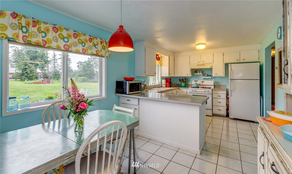 1796 Harksell Road Ferndale, WA 98248 - Photo 9 of 25 Gallery Image 9