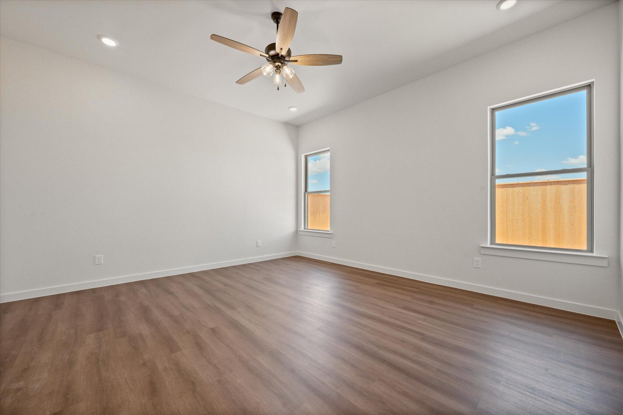 6930 53rd Street Lubbock, TX 79407 - Photo 13 of 24 19-6930 53rd_3609