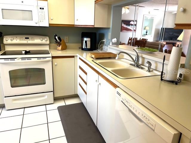 6501 Stone River Road, Unit 306 Bradenton, FL 34203 - Photo 19 of 58