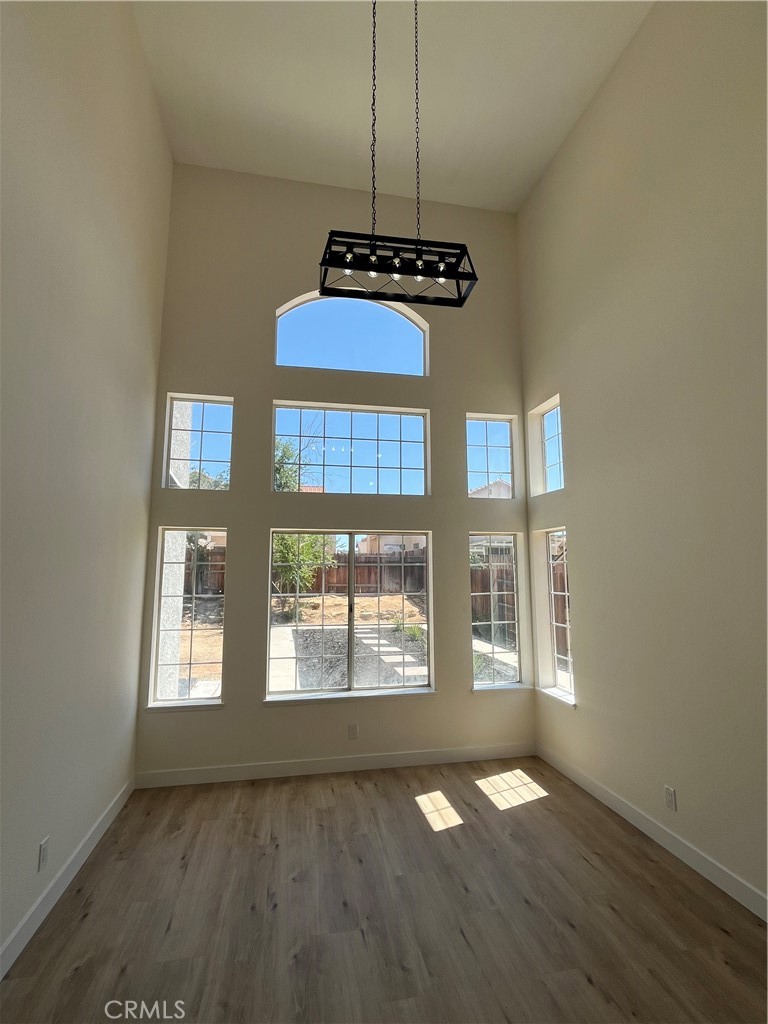13281 Luna Road Victorville, CA 92392 - Photo 35 of 87