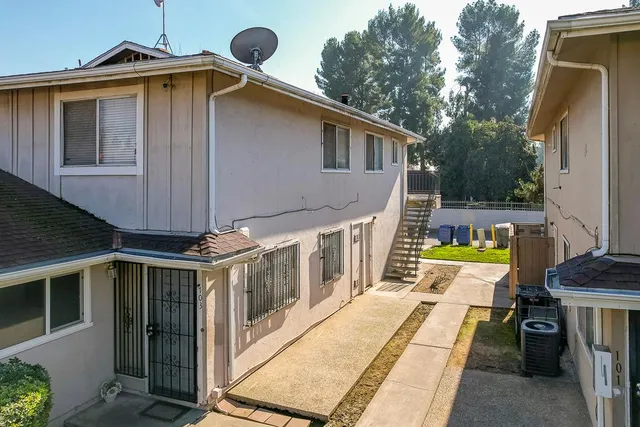 $125,000 | 2855 West Fairmont Avenue, Unit 204, Fresno, CA 93705