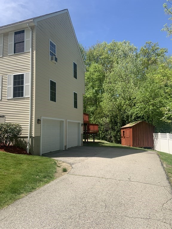 14 Devonshire Street Worcester, MA 01605 - Photo 24 of 26