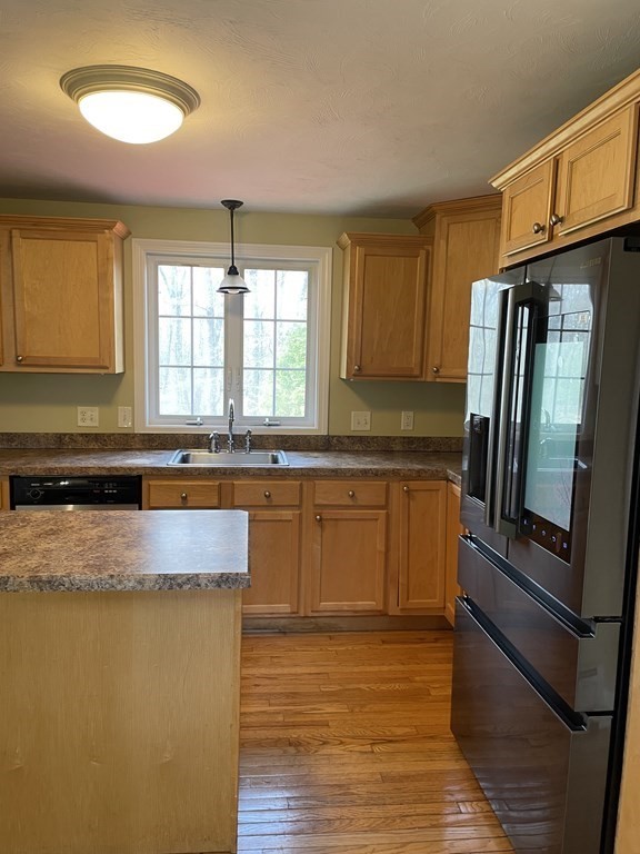 14 Devonshire Street Worcester, MA 01605 - Photo 9 of 26