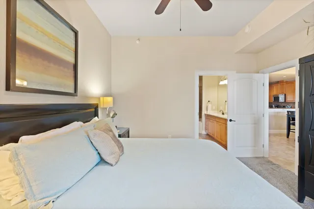 $675,000 | 101 West Bank, Unit 14, Horseshoe Bay, TX 78657