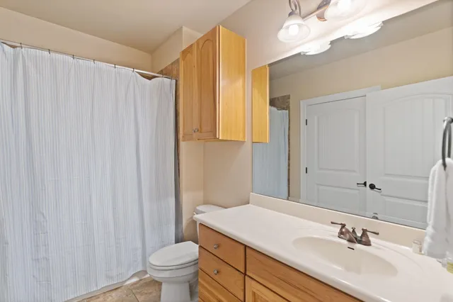 $675,000 | 101 West Bank, Unit 14, Horseshoe Bay, TX 78657