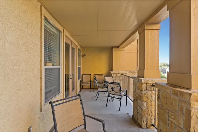 $675,000 | 101 West Bank, Unit 14, Horseshoe Bay, TX 78657