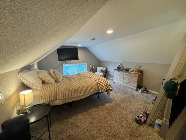 $295,000 | 2122 Park Avenue, Kansas City, MO 64127