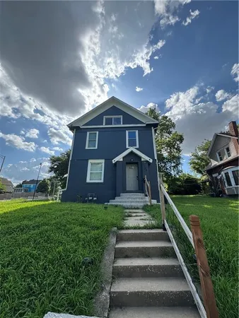 $295,000 | 2122 Park Avenue, Kansas City, MO 64127