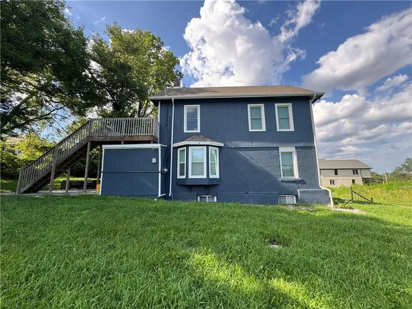 $295,000 | 2122 Park Avenue, Kansas City, MO 64127