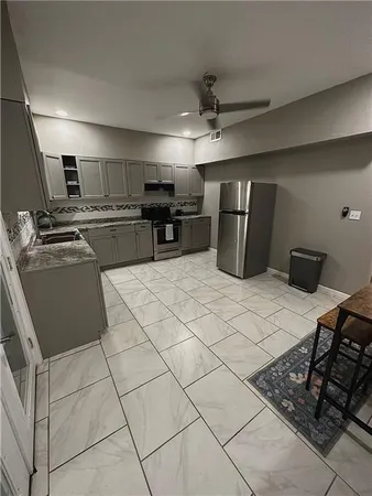 $295,000 | 2122 Park Avenue, Kansas City, MO 64127