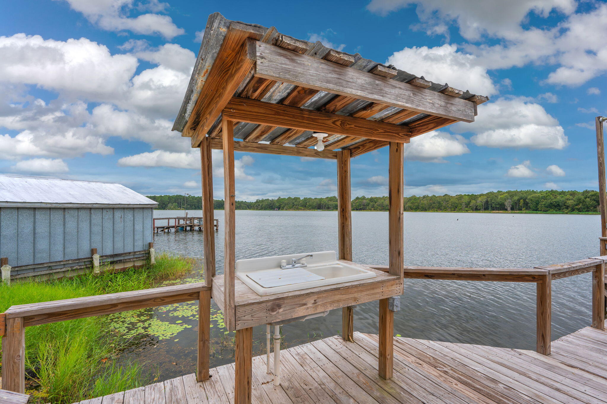 1314 Riddle Drive Westville, FL 32464 - Photo 30 of 35 a view of a chairs and table in the terrace